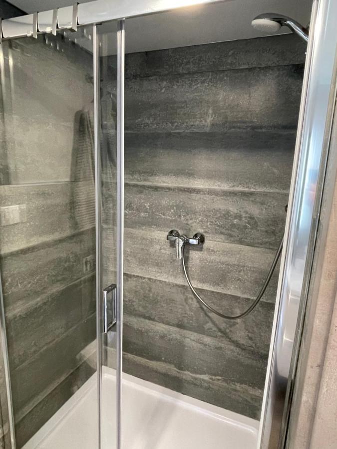 Apartament Slapen Op Het Water Zwartsluis Zewnętrze zdjęcie